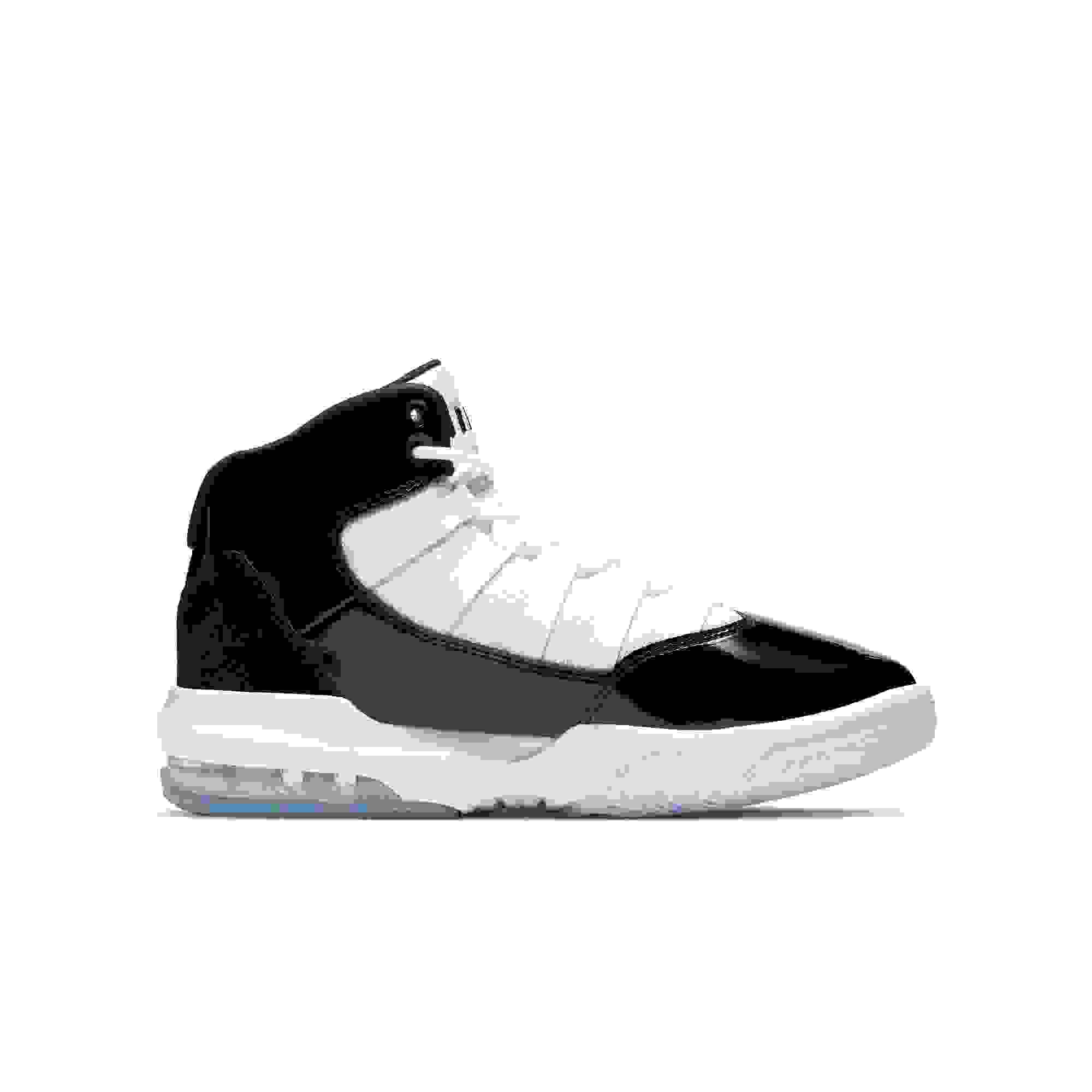 Jordan Max Aura Grade School Boys' "Black/White" Shoe